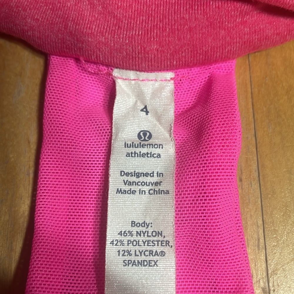 Lululemon racer back workout top - Picture 4 of 6
